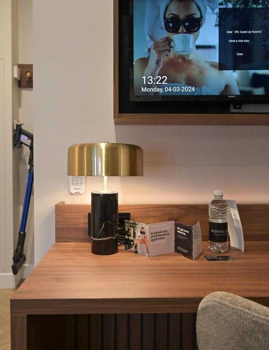 Novallure Downtown - Short Stay Apartments Гаага Номер фото