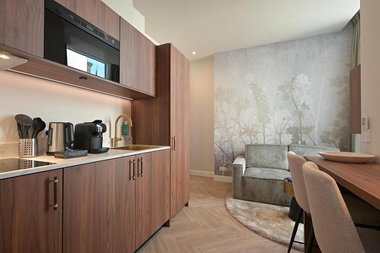 Novallure Downtown - Short Stay Apartments Гаага Номер фото