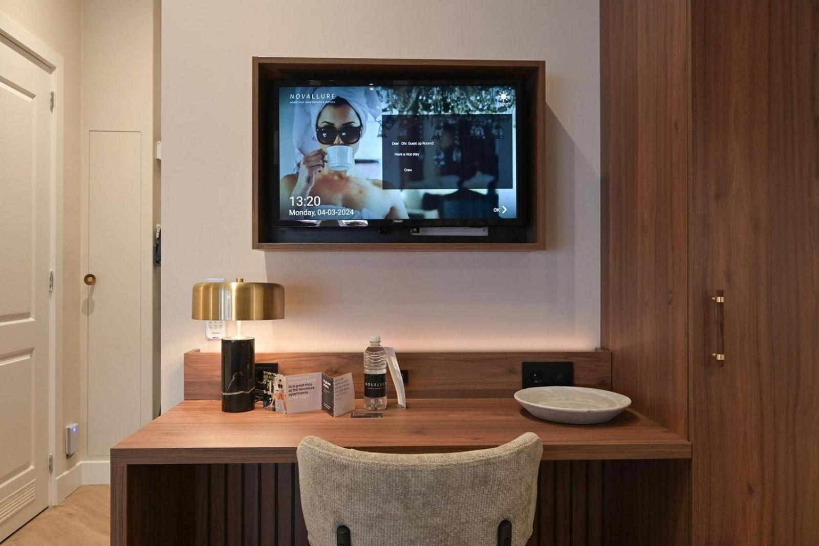 Novallure Downtown - Short Stay Apartments Гаага Номер фото