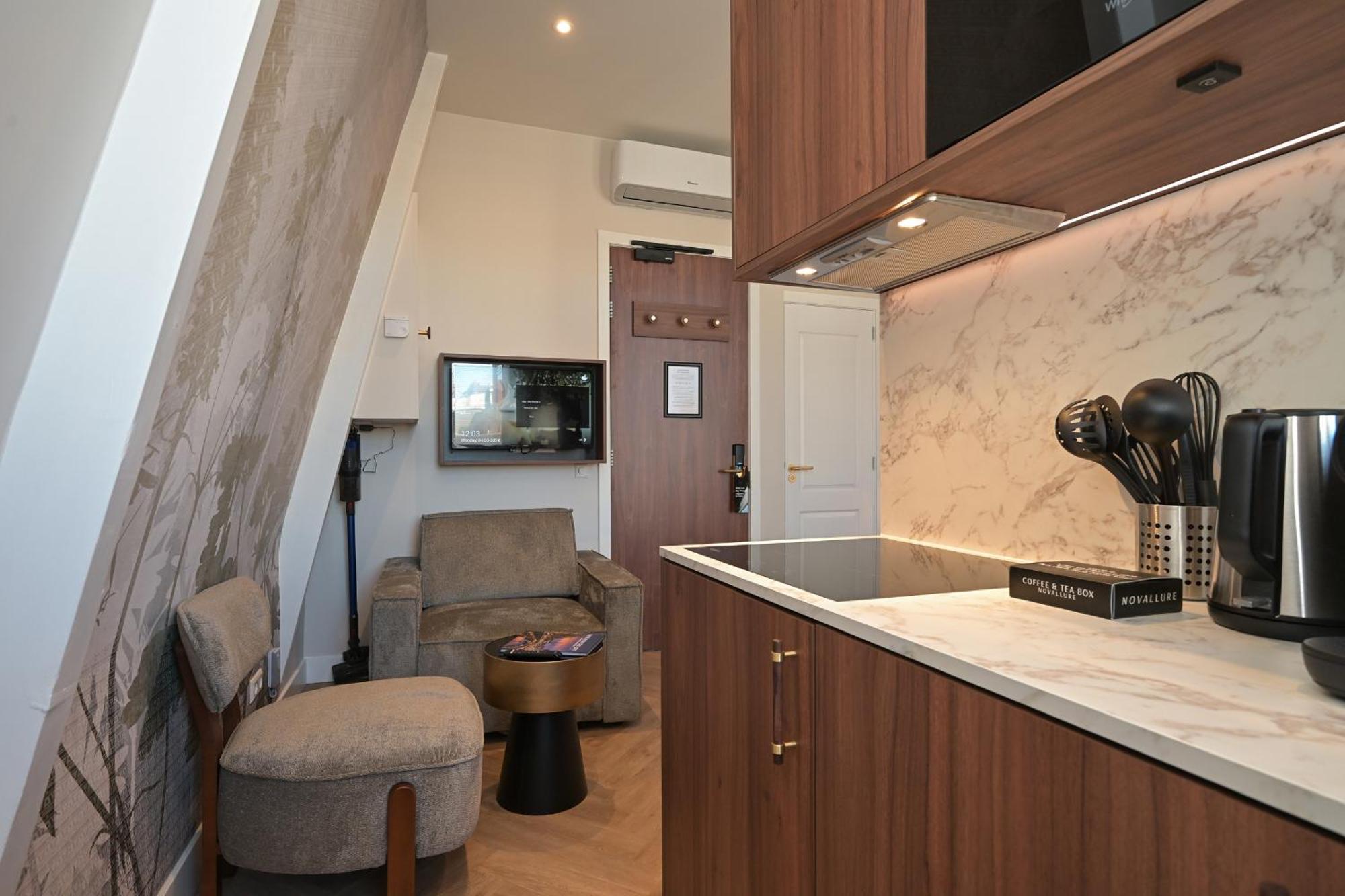 Novallure Downtown - Short Stay Apartments Гаага Экстерьер фото