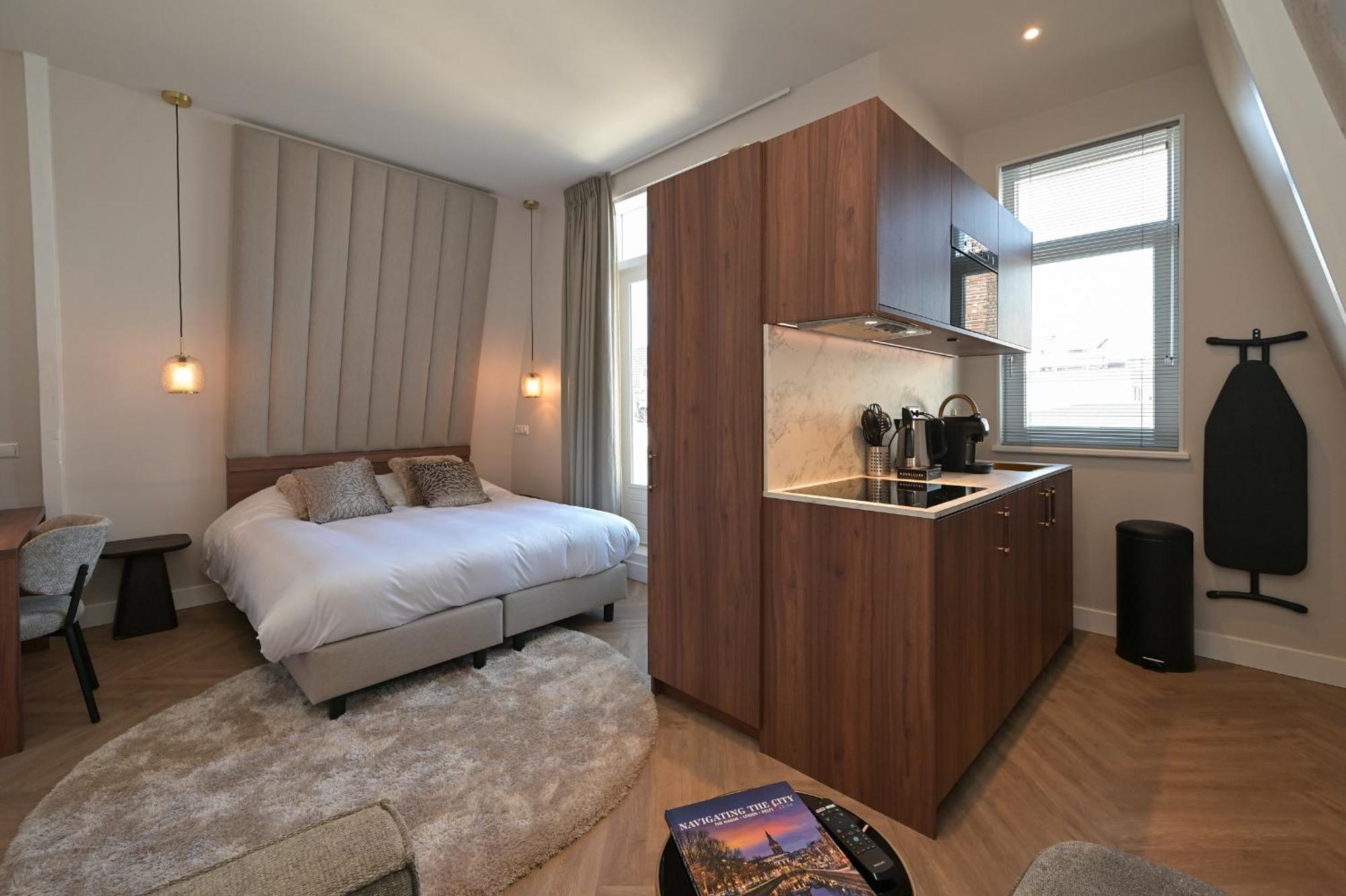 Novallure Downtown - Short Stay Apartments Гаага Экстерьер фото